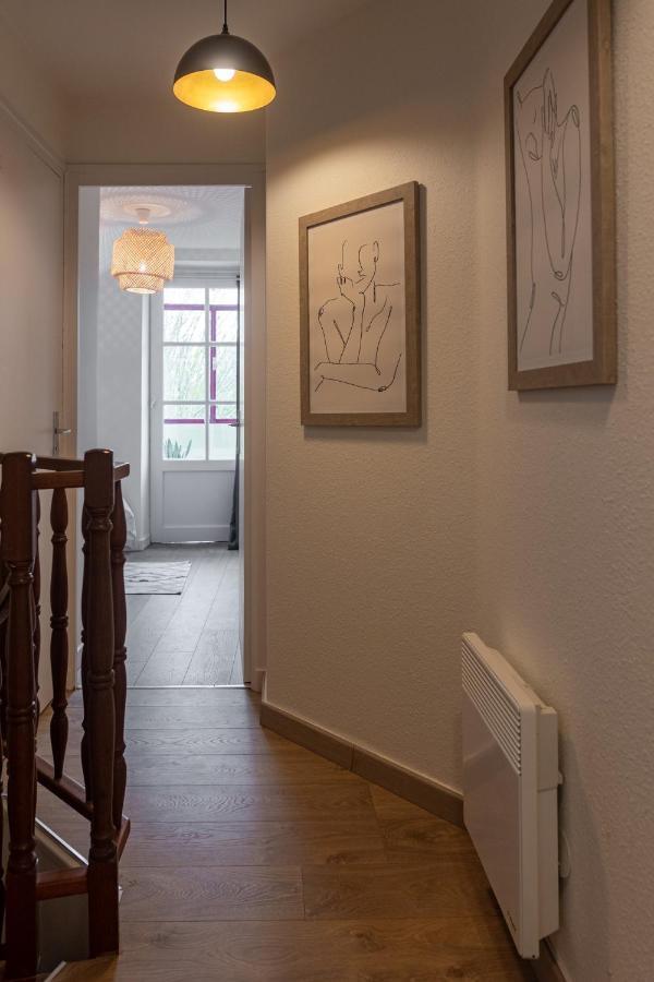 Apartment Au Coeur Des Remparts De Guerande: Pour 4 *